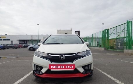 Honda Fit III, 2015 год, 1 200 000 рублей, 2 фотография