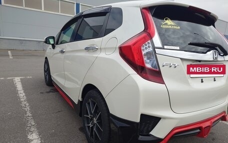 Honda Fit III, 2015 год, 1 200 000 рублей, 9 фотография