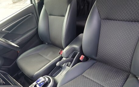 Honda Fit III, 2015 год, 1 200 000 рублей, 19 фотография