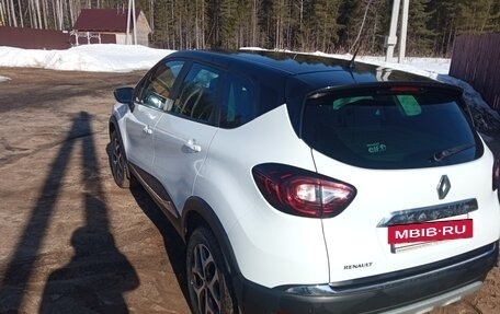 Renault Kaptur I рестайлинг, 2017 год, 1 220 000 рублей, 4 фотография