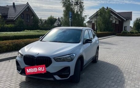 BMW X1, 2021 год, 2 800 000 рублей, 2 фотография
