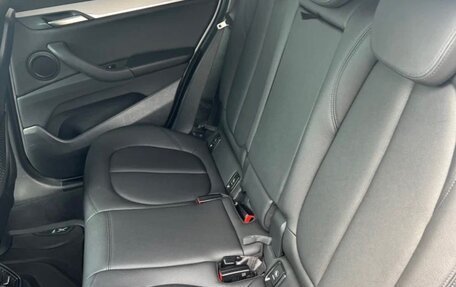 BMW X1, 2021 год, 2 800 000 рублей, 31 фотография