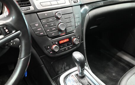 Opel Insignia II рестайлинг, 2011 год, 700 000 рублей, 14 фотография