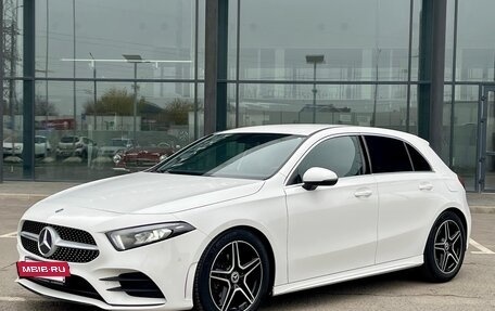 Mercedes-Benz A-Класс, 2018 год, 2 320 000 рублей, 2 фотография