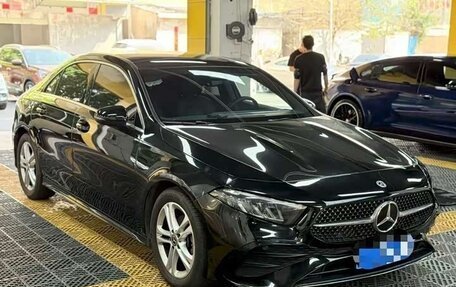 Mercedes-Benz A-Класс, 2023 год, 1 986 040 рублей, 5 фотография