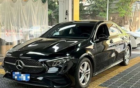 Mercedes-Benz A-Класс, 2023 год, 1 986 040 рублей, 4 фотография