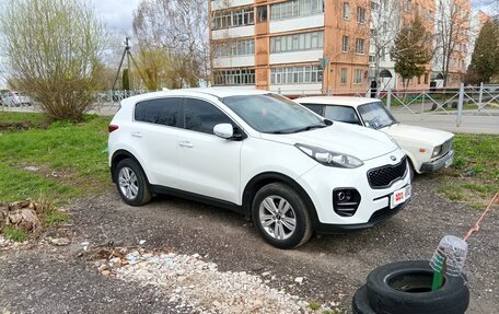 KIA Sportage IV рестайлинг, 2017 год, 1 920 000 рублей, 4 фотография