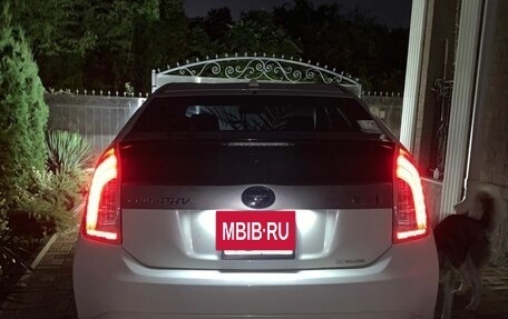 Toyota Prius, 2012 год, 1 700 000 рублей, 7 фотография