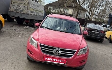 Volkswagen Tiguan I, 2011 год, 720 000 рублей, 3 фотография