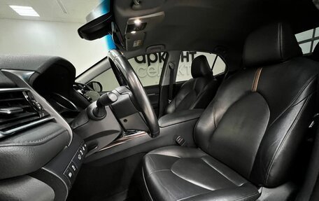 Toyota Camry, 2020 год, 3 320 000 рублей, 15 фотография