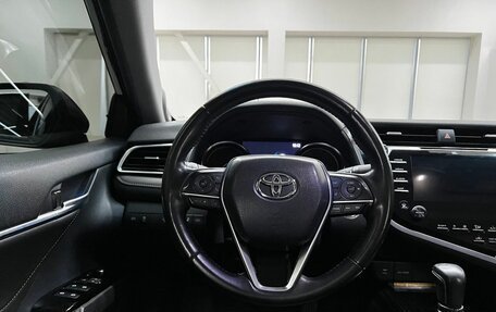 Toyota Camry, 2020 год, 3 320 000 рублей, 17 фотография