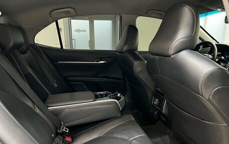 Toyota Camry, 2020 год, 3 320 000 рублей, 35 фотография