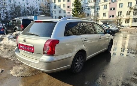 Toyota Avensis III рестайлинг, 2008 год, 630 000 рублей, 2 фотография