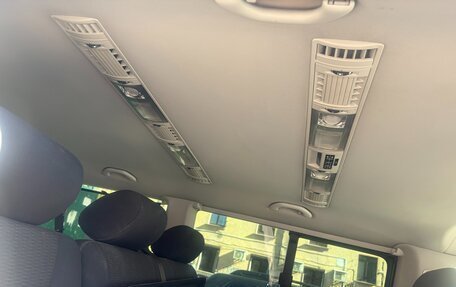 Volkswagen Caravelle T6 рестайлинг, 2015 год, 2 500 000 рублей, 12 фотография