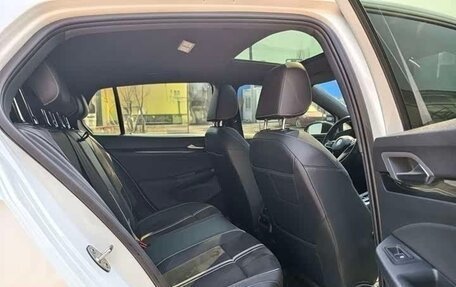 Volkswagen Golf VIII, 2023 год, 2 300 000 рублей, 11 фотография