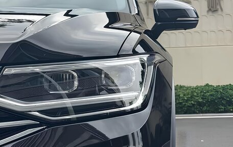 Volkswagen Tiguan II, 2023 год, 3 200 000 рублей, 9 фотография