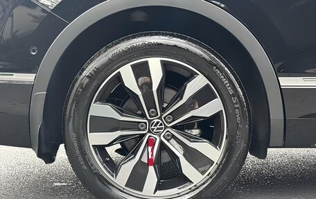 Volkswagen Tiguan II, 2023 год, 3 200 000 рублей, 12 фотография