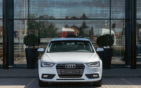 Audi A4, 2015 год, 1 295 000 рублей, 2 фотография