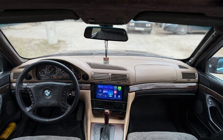 BMW 7 серия, 1996 год, 590 000 рублей, 14 фотография