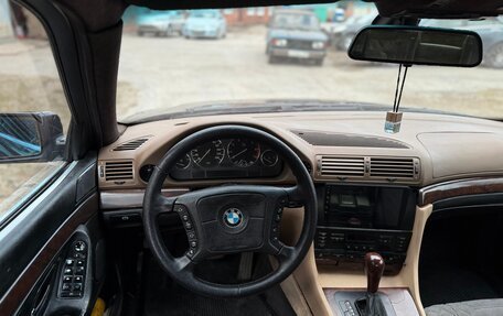 BMW 7 серия, 1996 год, 590 000 рублей, 15 фотография