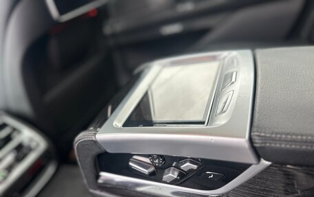 BMW 7 серия, 2017 год, 3 400 000 рублей, 15 фотография