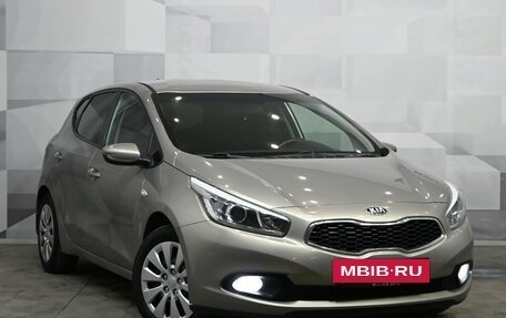KIA cee'd III, 2013 год, 995 000 рублей, 3 фотография