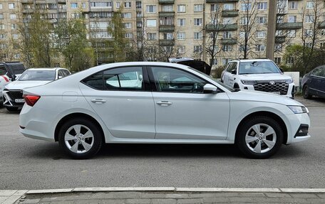 Skoda Octavia IV, 2021 год, 2 700 000 рублей, 3 фотография