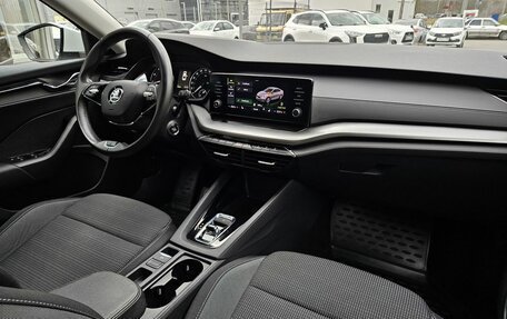 Skoda Octavia IV, 2021 год, 2 700 000 рублей, 10 фотография