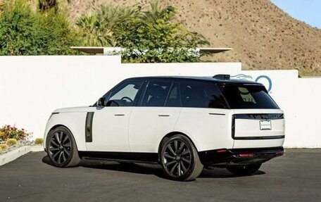 Land Rover Range Rover IV рестайлинг, 2024 год, 26 307 022 рублей, 9 фотография