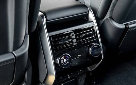 Land Rover Range Rover IV рестайлинг, 2024 год, 26 307 022 рублей, 24 фотография