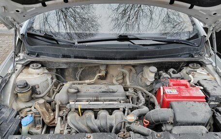 Hyundai Solaris II рестайлинг, 2012 год, 770 000 рублей, 40 фотография