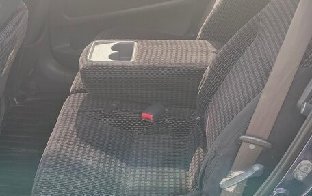 Honda Stream I рестайлинг, 2001 год, 525 000 рублей, 12 фотография