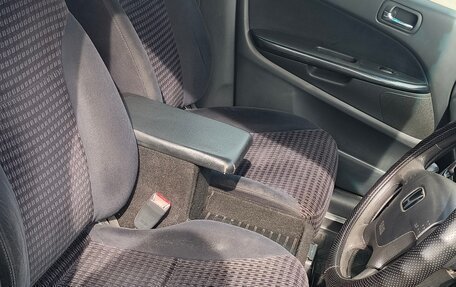 Honda Stream I рестайлинг, 2001 год, 525 000 рублей, 19 фотография