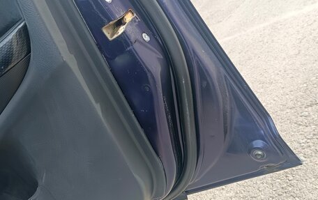 Honda Stream I рестайлинг, 2001 год, 525 000 рублей, 20 фотография