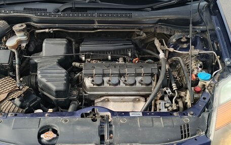 Honda Stream I рестайлинг, 2001 год, 525 000 рублей, 24 фотография