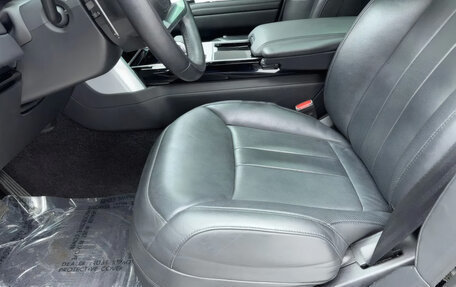 Land Rover Range Rover IV рестайлинг, 2024 год, 20 769 036 рублей, 13 фотография