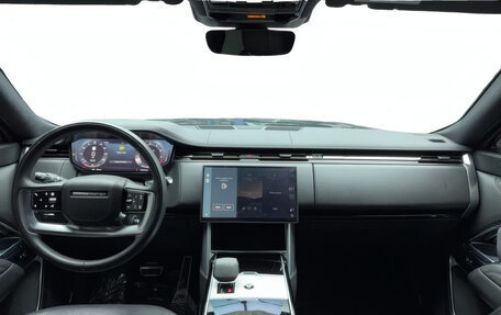 Land Rover Range Rover IV рестайлинг, 2024 год, 20 769 036 рублей, 10 фотография