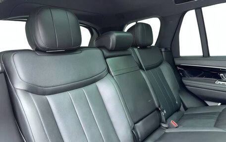 Land Rover Range Rover IV рестайлинг, 2024 год, 20 769 036 рублей, 25 фотография