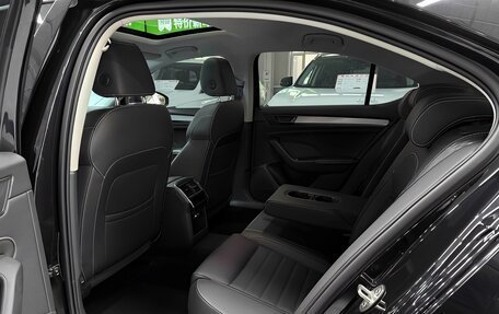 Skoda Superb III рестайлинг, 2022 год, 2 400 000 рублей, 15 фотография