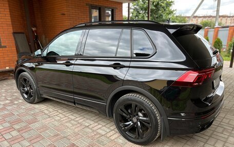 Volkswagen Tiguan II, 2021 год, 4 990 000 рублей, 6 фотография