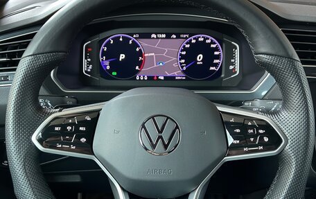 Volkswagen Tiguan II, 2021 год, 4 990 000 рублей, 34 фотография