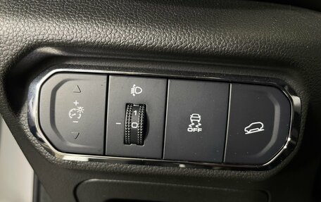 Haval Jolion, 2023 год, 1 820 000 рублей, 22 фотография