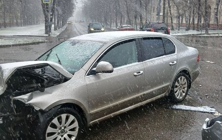 Skoda Superb III рестайлинг, 2011 год, 450 000 рублей, 5 фотография