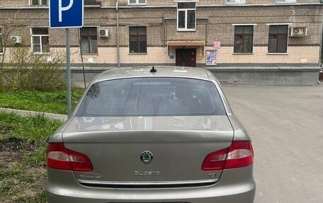 Skoda Superb III рестайлинг, 2011 год, 450 000 рублей, 8 фотография