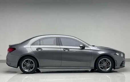 Mercedes-Benz A-Класс, 2022 год, 1 502 040 рублей, 8 фотография