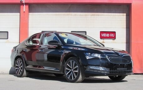 Skoda Superb III рестайлинг, 2026 год, 3 040 000 рублей, 1 фотография