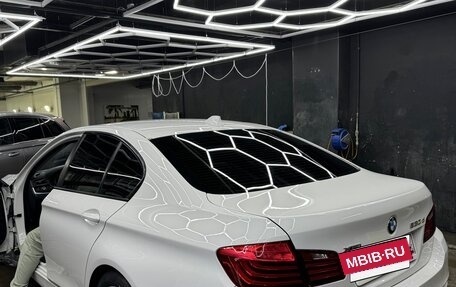 BMW 5 серия, 2013 год, 2 590 000 рублей, 3 фотография