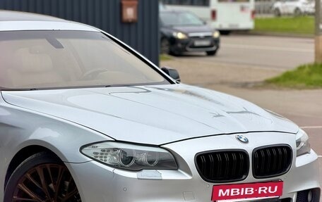 BMW 5 серия, 2011 год, 1 860 000 рублей, 2 фотография