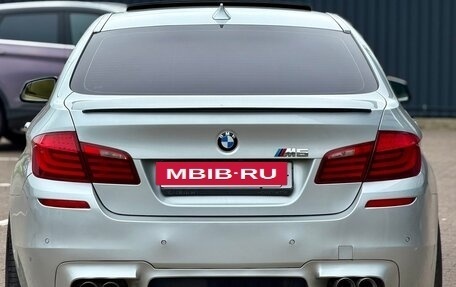 BMW 5 серия, 2011 год, 1 860 000 рублей, 5 фотография