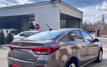 KIA Rio IV, 2018 год, 1 350 000 рублей, 6 фотография